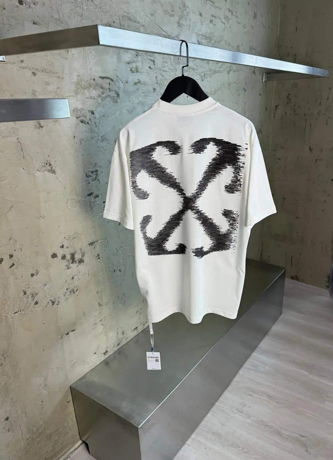 Sneakerhill - OFF WHITE T-Shirt 002 - sneakerhillcom