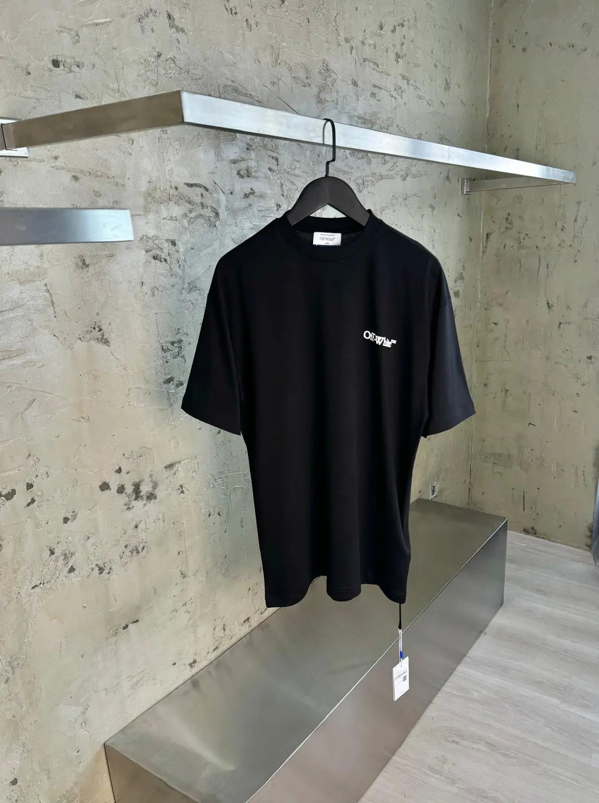 Sneakerhill - OFF WHITE T-Shirt 002 - sneakerhillcom