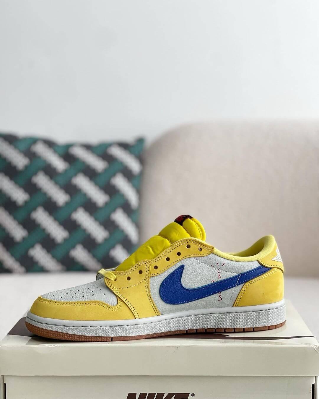 Travis Scott x Fragment x Air Jordan 1 Low - sneakerhillcom