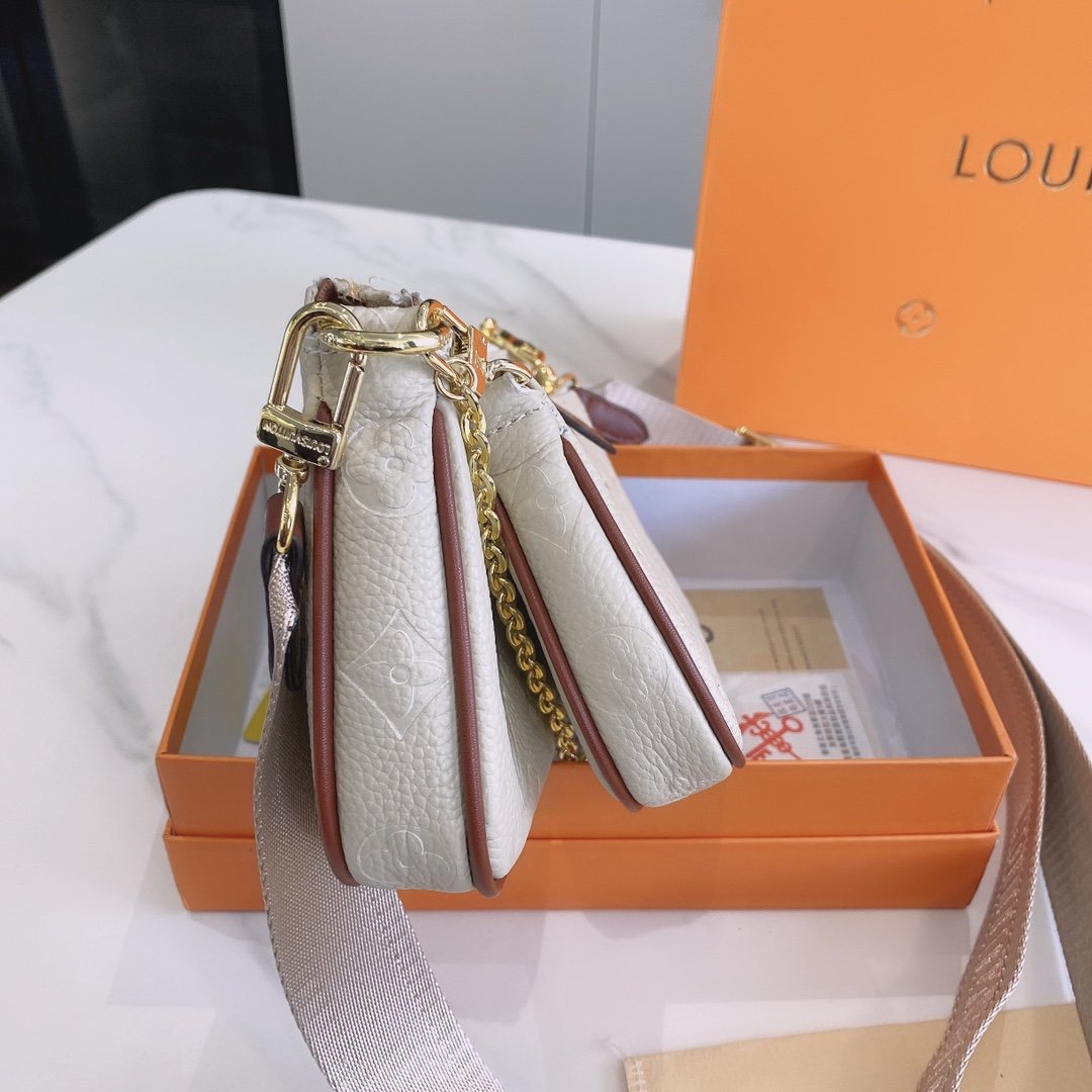 Sneakerhill - Luxury Edition Bags LUV 062