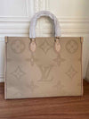 Sneakerhill - Luxury Edition Bags LUV 458