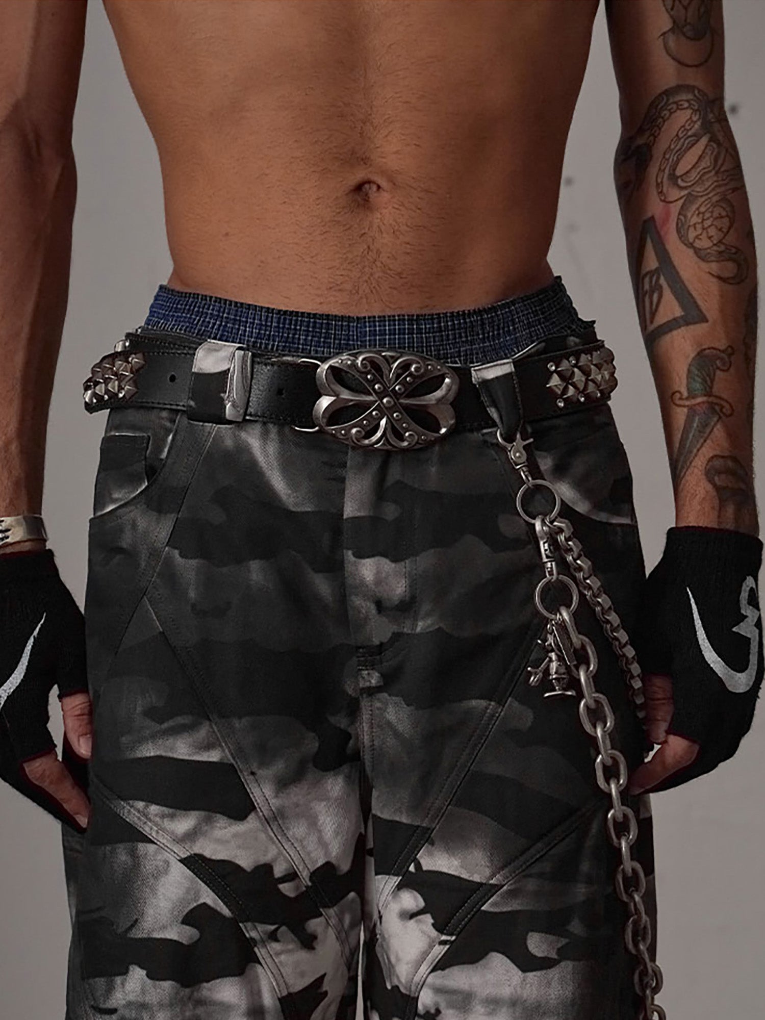 Sneakerhill Retro Punk Rhinestone Belt - 2175