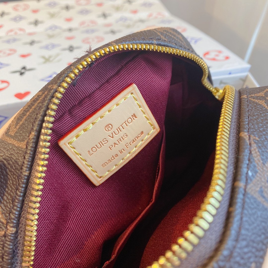 Sneakerhill - Luxury Edition Bags LUV 083