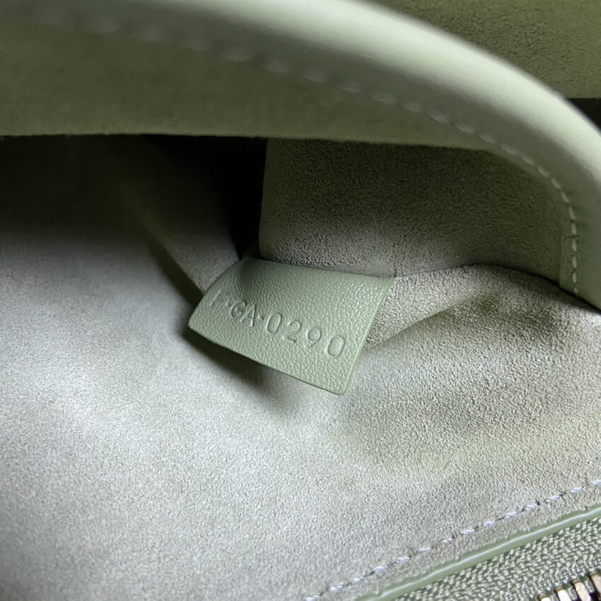 Sneakerhill - Top Quality Bags CLN 725