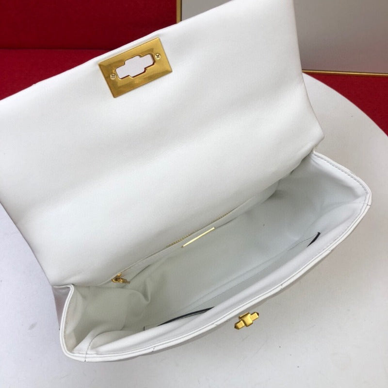 Sneakerhill - Rivet Shoulder Purses Bag With Chain White - sneakerhillcom