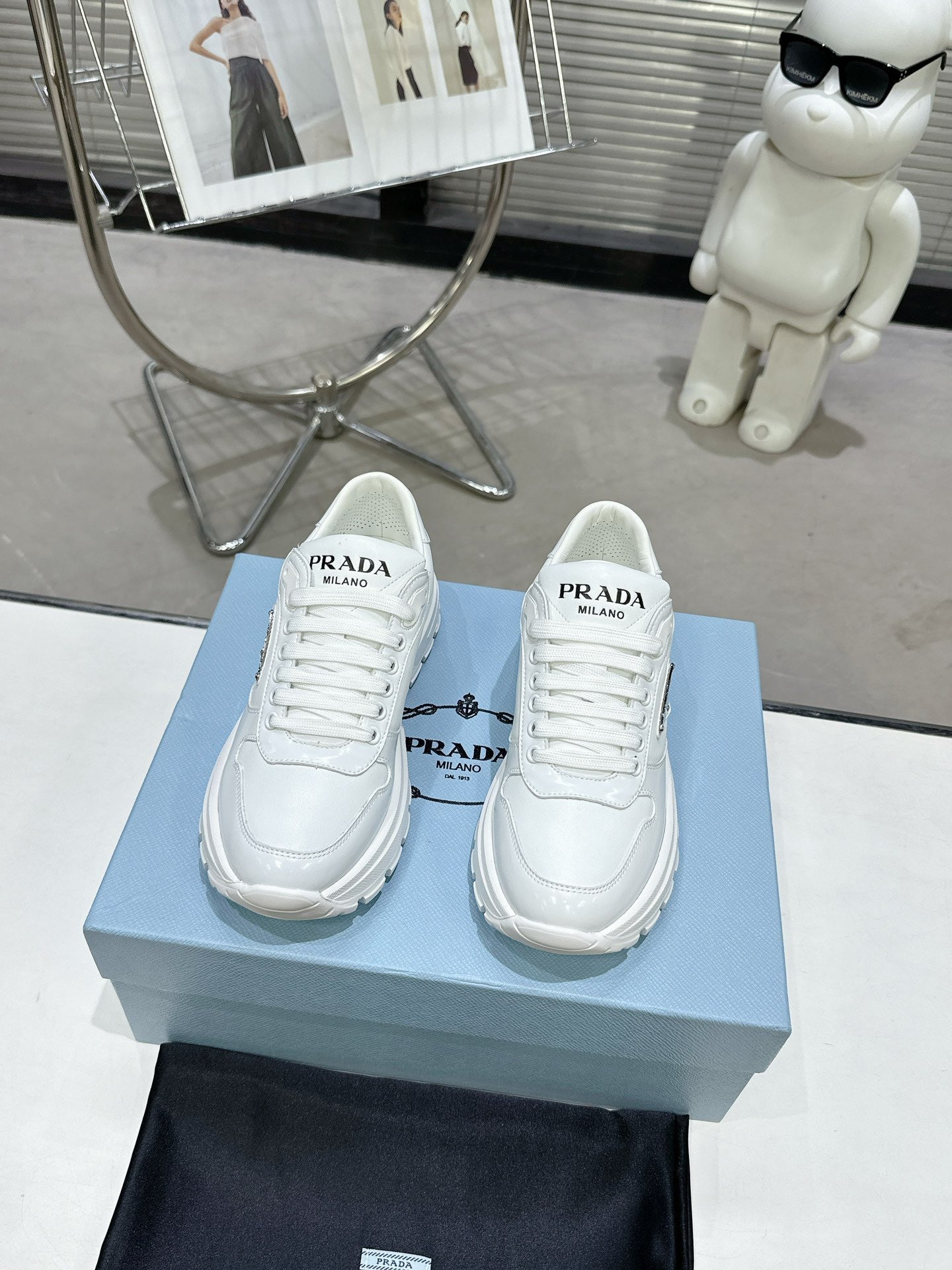 PRD Triangle Logo Leather Sneakers Triple White-046 - sneakerhillcom