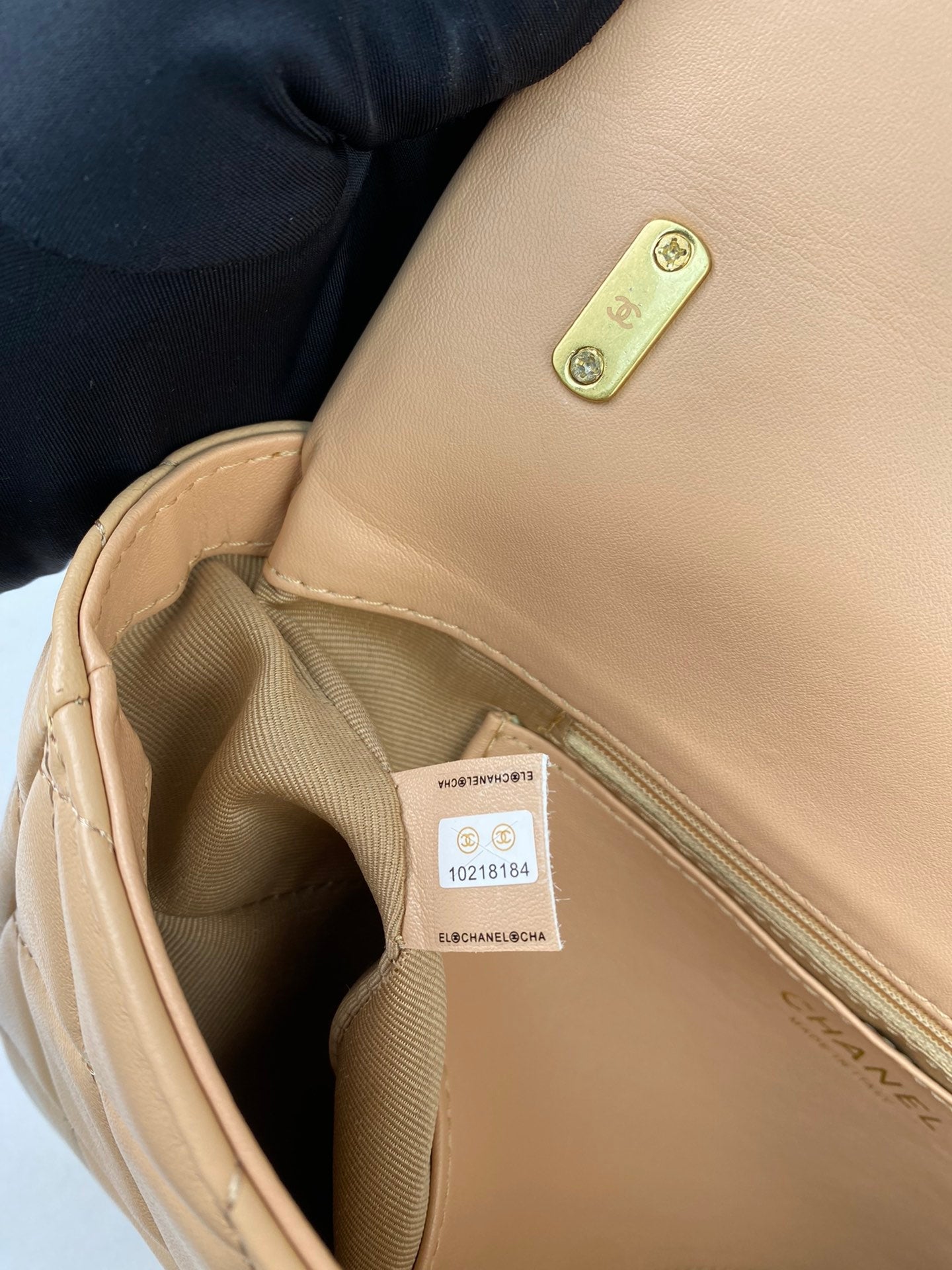 Sneakerhill - Top Quality Bags CHL 565