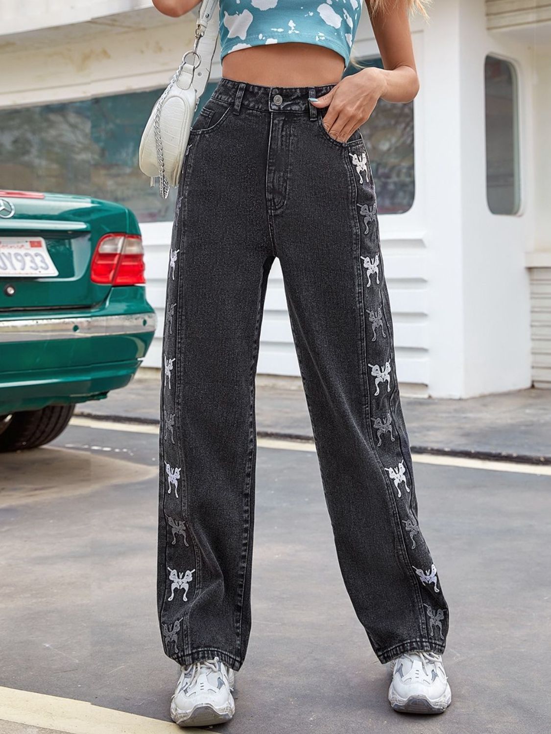 Embroidered Butterfly Jeans with Pockets Trendsi