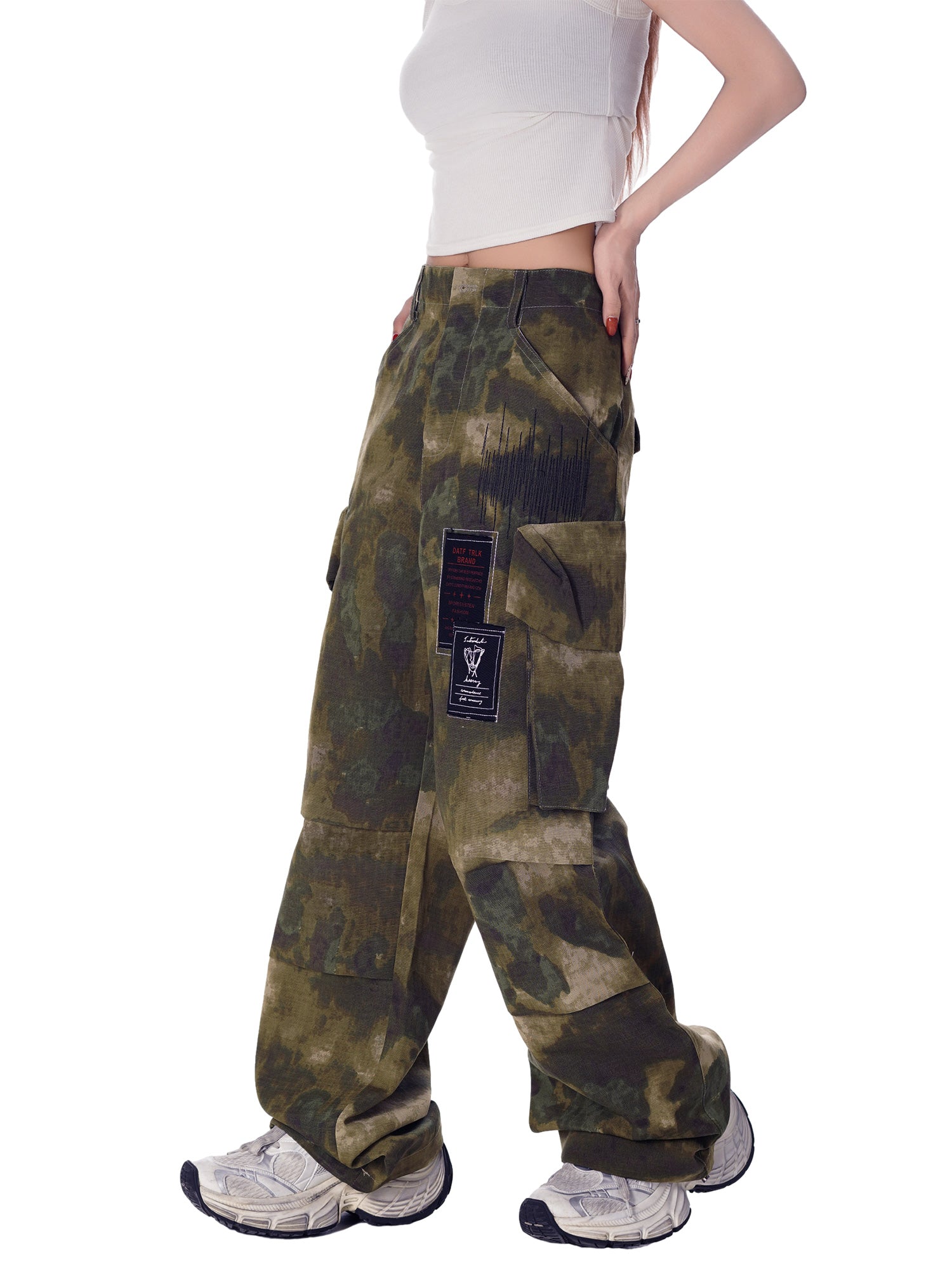 Sneakerhill High Street Badge Camouflage Multi-Pocket Pants SP240828P8ID