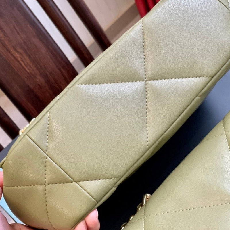 Sneakerhill - Flap Bag Olive - sneakerhillcom