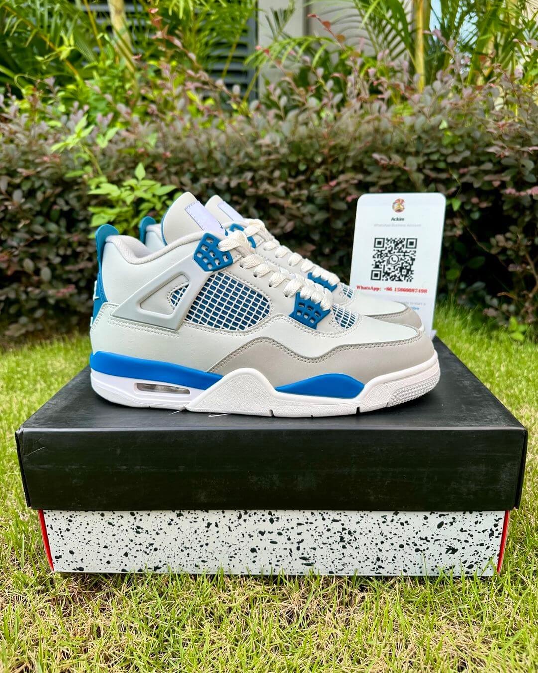 Air Jordan 4 Retro "Military Blue