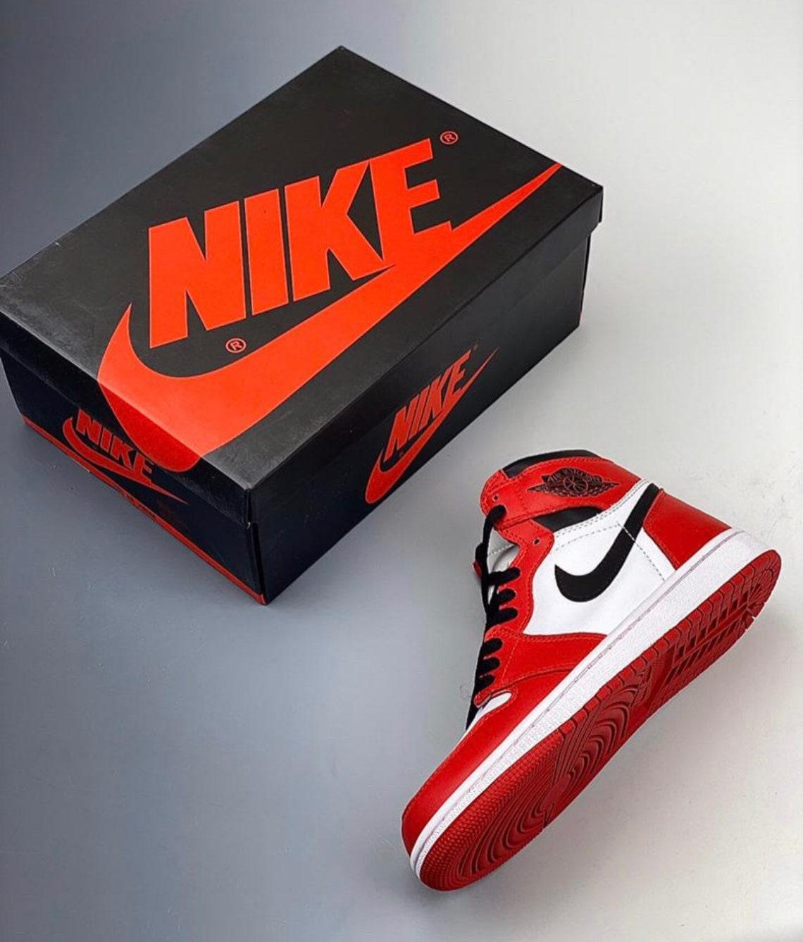 Custom RED Black White Jordan 1 CHICAGO High Q AJ1 UNISEX ( Customs And Box ), Jordan 1 Sneakers FREE SHIPPING WITH FEDEX luxurysteps