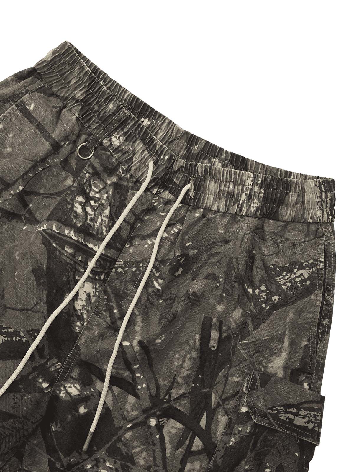 Sneakerhill Fallen Leaf Camouflage Pocket Workwear Shorts - 2050