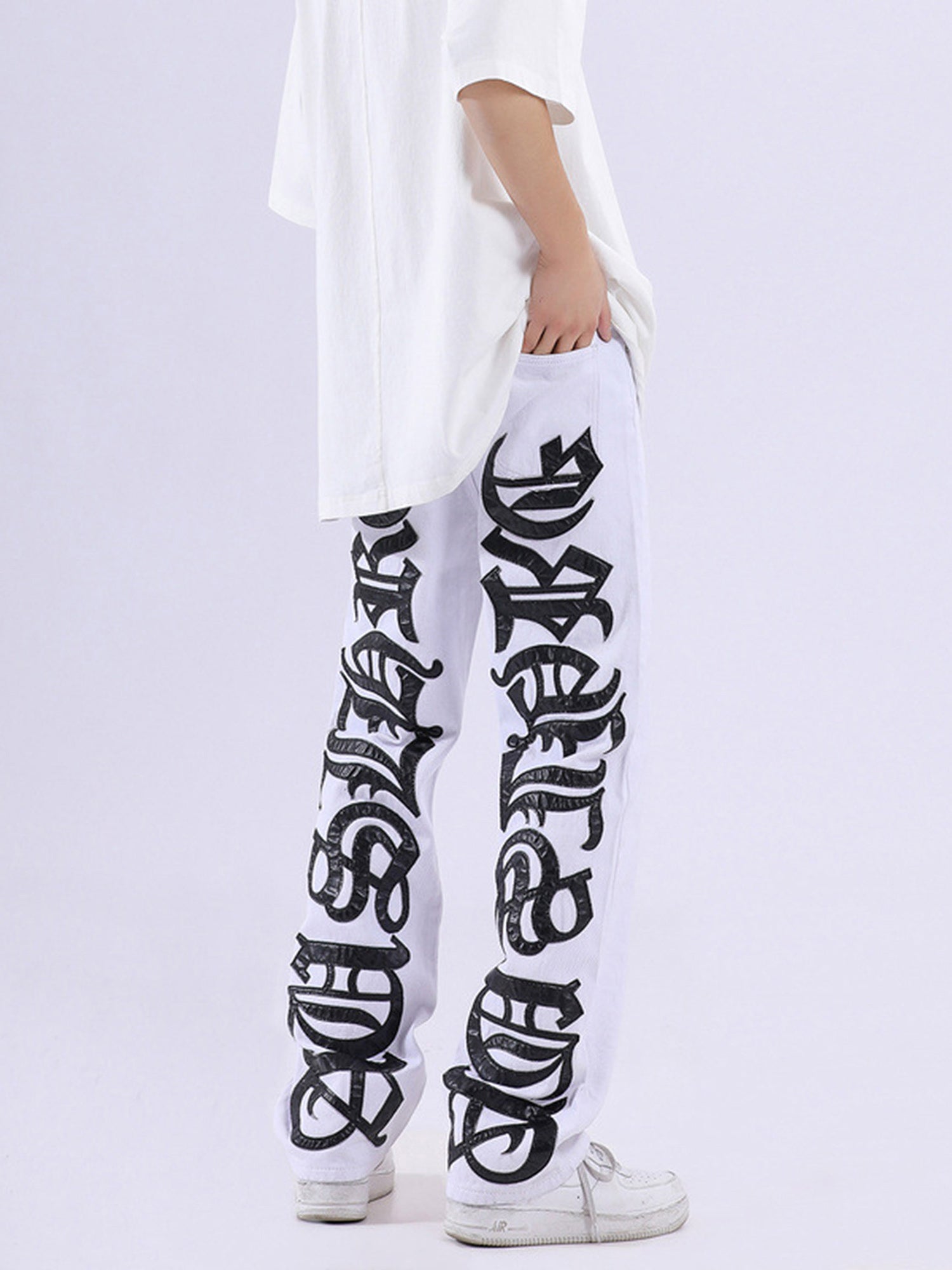 Sneakerhill Burning Text Embroidered Letters Jeans -1478 SP221028NFM9