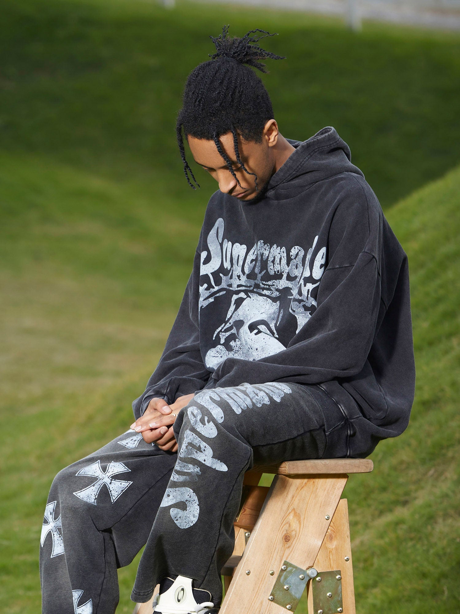 Sneakerhill Heavy Duty Washed Jesus Graphic Hoodie - 1973