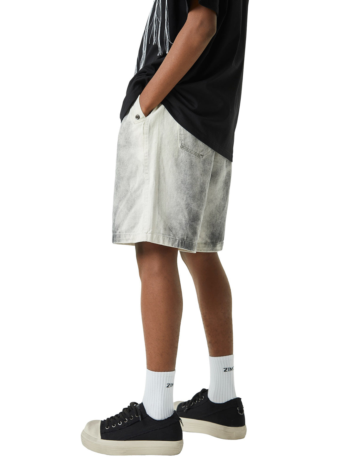 Sneakerhill Spray-painted Woodcut Hip-Hop Shorts SP240604MKNL