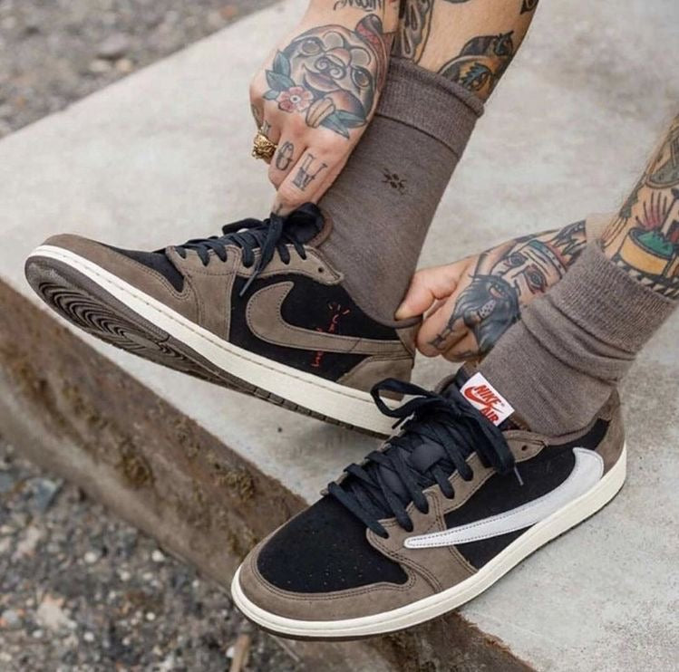 Custom Air Jordan 1 Retro Low OG SP Travis Scott - CQ4277-001 sneakerhypes