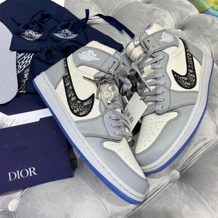 Custom Dior x Air Jordan 1 High OG "Grey"AJ1 High Q luxurysteps