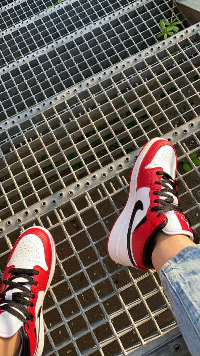 Custom RED Black White Jordan 1 CHICAGO High Q AJ1 UNISEX ( Customs And Box ), Jordan 1 Sneakers FREE SHIPPING WITH FEDEX - sneakerlandnet