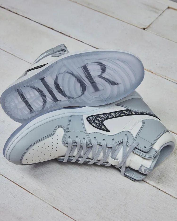 Custom Dior x Air Jordan 1 High OG "Grey"AJ1 High Q luxurysteps