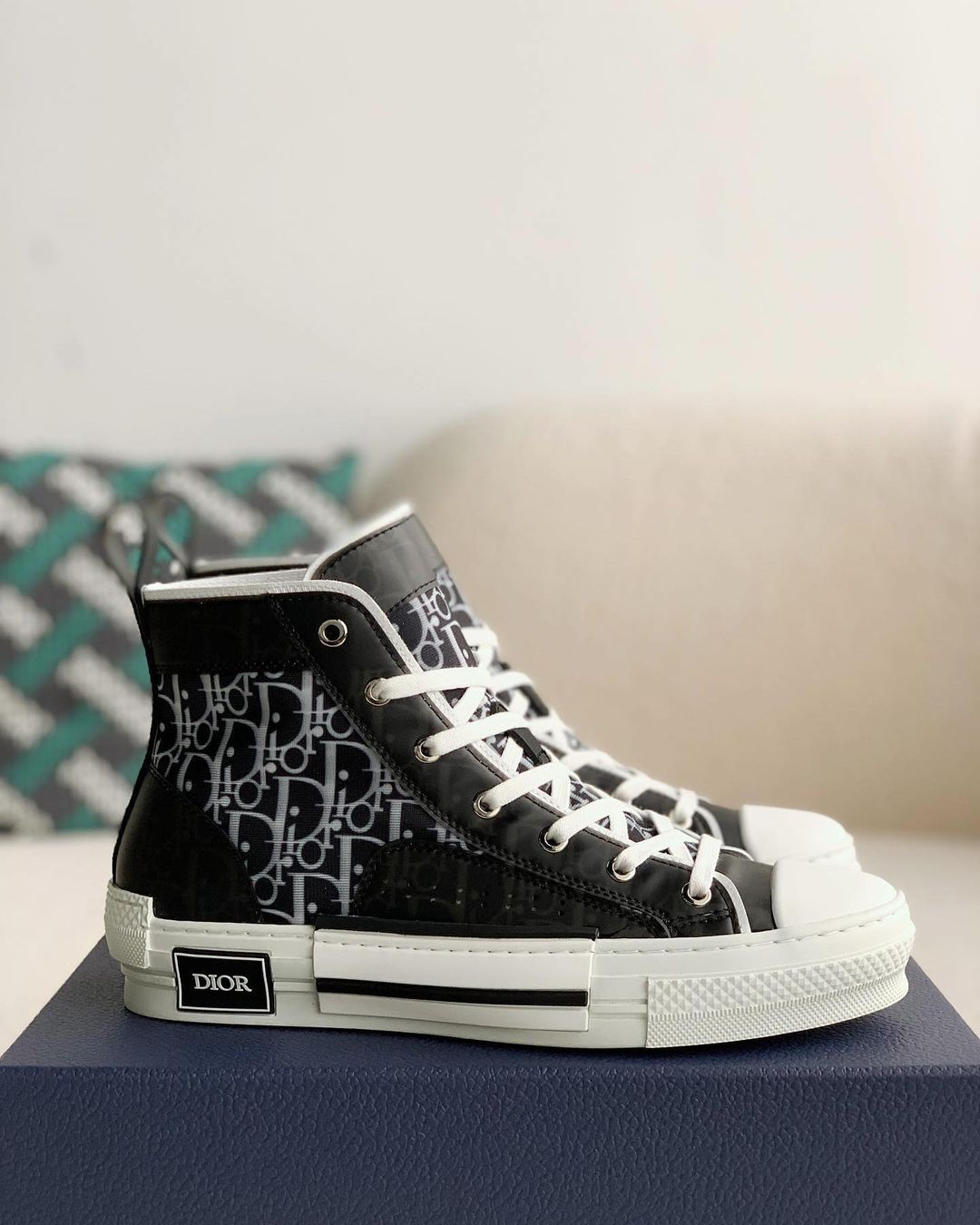 DR B23 High-Top Sneakers